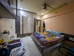 Room in  Pg at Andheri East – for Rent