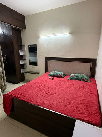 Bedroom in 1 RK Apartment at Raheja Atlantis, Sector 31 – for Rent