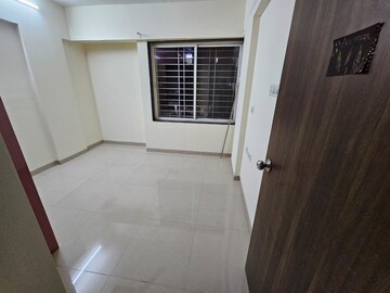 Bathroom in 2 BHK Apartment at Sun City – for Sale