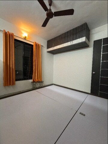 Room in 3 BHK Apartment at Shree Paras Basera, Lohgaon – for Rent