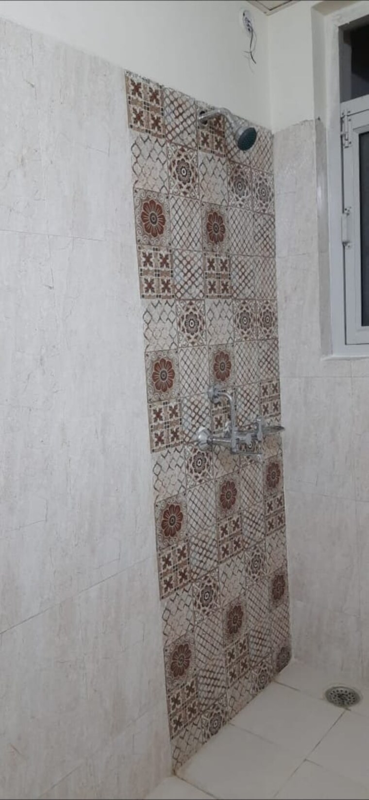 Bathroom, ansal-sushant-jeevan-enclave 3 Bedroom 1706 Sq.Ft. Apartment In Sushant Golf City Lucknow 9520728