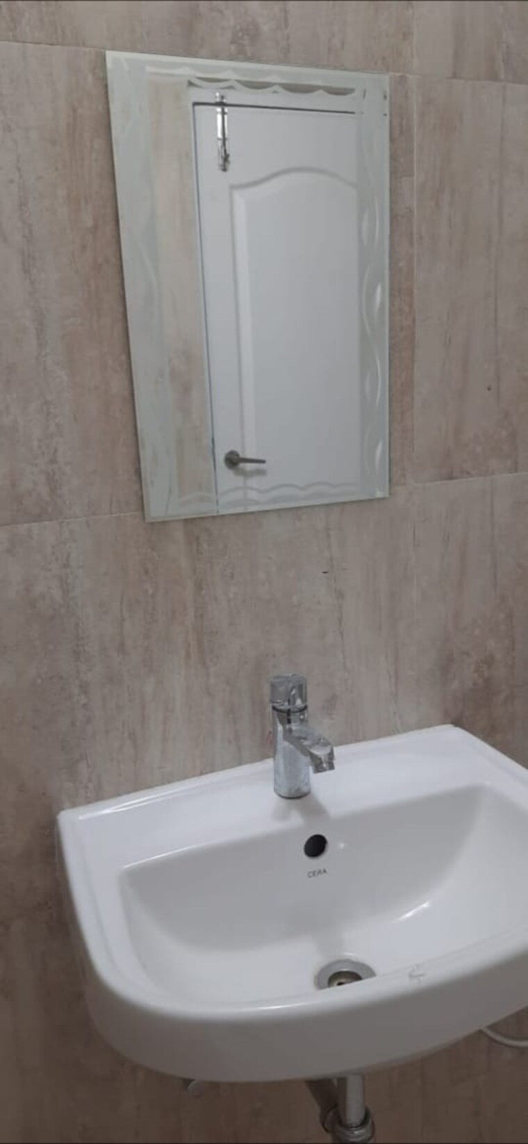 Bathroom, ansal-sushant-jeevan-enclave 3 Bedroom 1706 Sq.Ft. Apartment In Sushant Golf City Lucknow 9520728