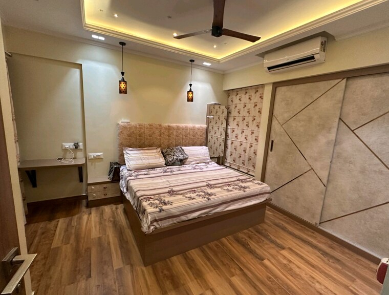 Bedroom, courtyard-by-narang-realty-and-the-wadhwa-group 2 Bedroom 950 Sq.Ft. Apartment In Pokhran Road No Two Thane 9520727