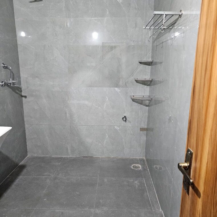 Bathroom, sector 9 1 Bedroom 1500 Sq.Ft. Builder Floor In Sector 9 Gurgaon 9520782