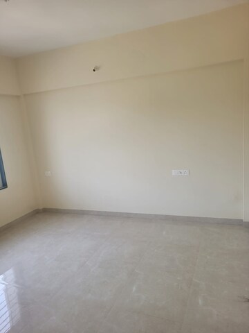 Room in 2 BHK Apartment at Vadgaon Budruk – for Rent