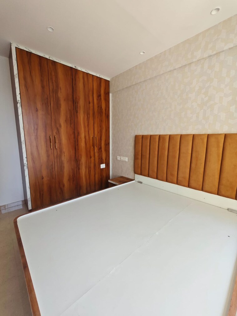 Master Bedroom, hiranandani-highland 1 Bedroom 379 Sq.Ft. Apartment In Powai Mumbai 9520810