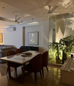 Living Room in 3 BHK Builder Floor at South Extension ii – for Rent