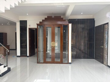 Building Lobby in 4 BHK Villa at Swiss Towns, Devanahalli – for Rent