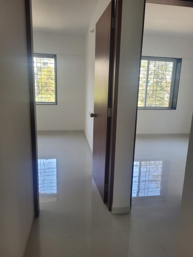 Room, sun city 3 Bedroom 1400 Sq.Ft. Apartment In Sun City Pune 9520840