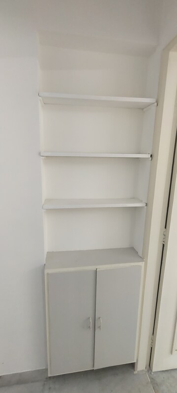 Furnished Amenities in 1 BHK Apartment at Hiranandani Gardens Canna, Powai – for Rent