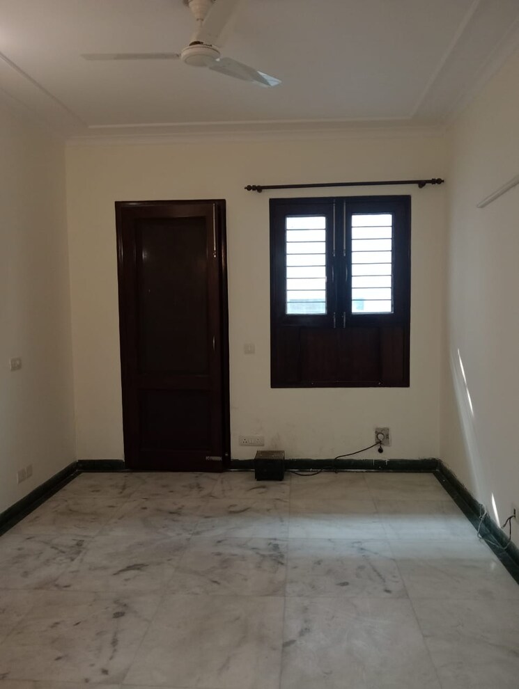 Room, sarvapriya vihar 3 Bedroom 1700 Sq.Ft. Builder Floor In Sarvapriya Vihar Delhi 9520849