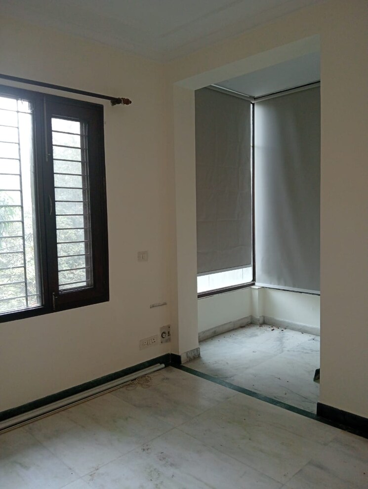Room, sarvapriya vihar 3 Bedroom 1700 Sq.Ft. Builder Floor In Sarvapriya Vihar Delhi 9520849
