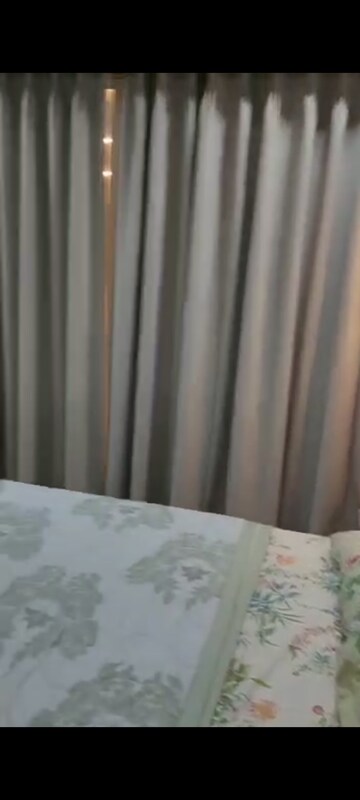 Bedroom in 2 BHK Apartment at Kurla East – for Rent