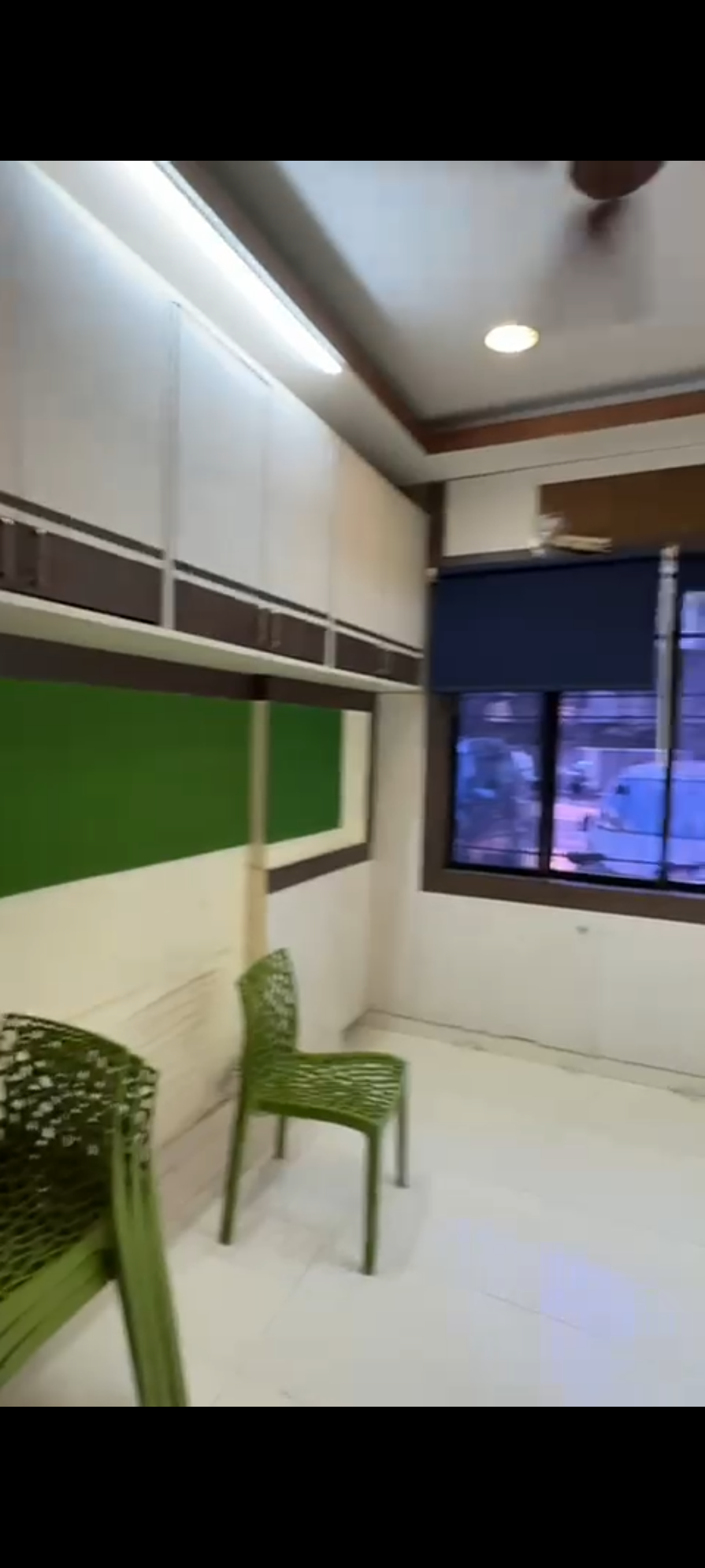 1 BHK + Study Room 450 Sq.Ft. Apartment in Tilak Nagar Building