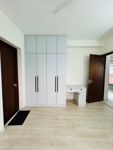 Room in 3 BHK Apartment at Shapoorji Pallonji Joyville Phase 2, Sector 102 – for Rent