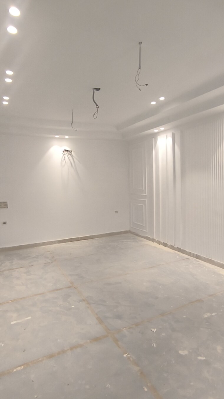 Room, dlf-super-mart-2 3 Bedroom 1580 Sq.Ft. Builder Floor In Sector 43 Gurgaon 9520878