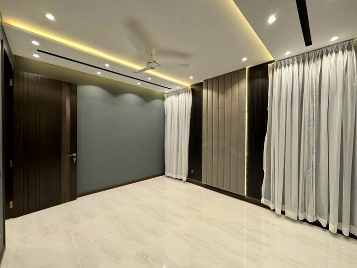 6 BHK Villa For Sale in Meremahakalji