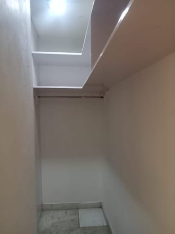 Room in 4 BHK Builder Floor at Greater Kailash ii – for Rent