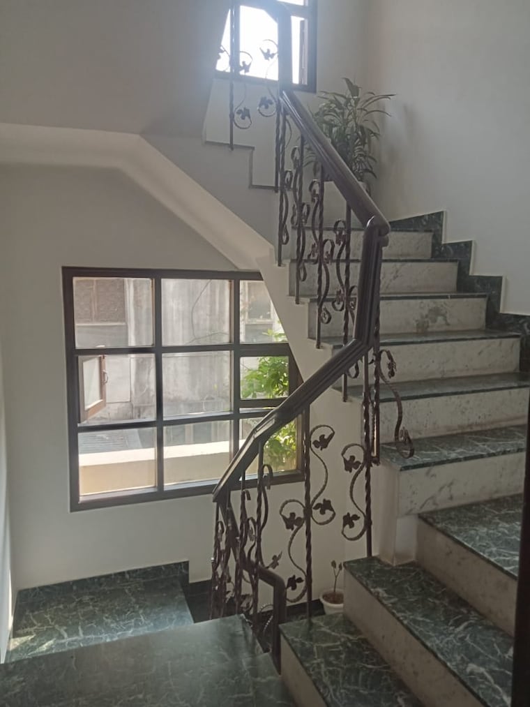 undefined, greater kailash ii 4 Bedroom 2200 Sq.Ft. Builder Floor In Greater Kailash ii Delhi 9520892