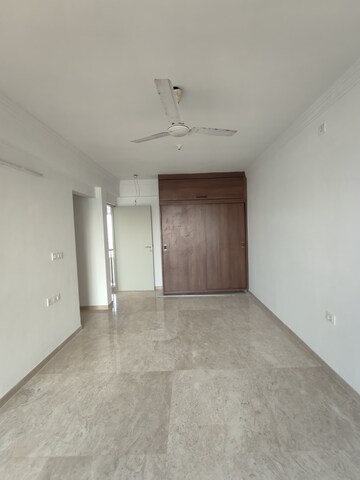 Room in 4 BHK Apartment at Hiranandani Tribeca, Ghodbunder Road – for Sale