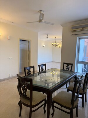Team Area in 3.5 BHK Apartment at Unitech Uniworld City, Sector 30 – for Rent
