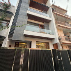 6+ BHK + Servant Room Independent House For Sale in Phase 5
