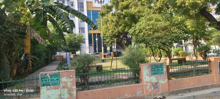 Exterior View, indira nagar 3.5 Bedroom 1800 Sq.Ft. Independent House In Indira Nagar Lucknow 9520934