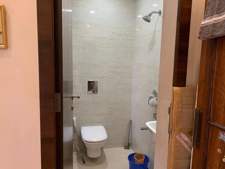 Bathroom, salmona-ville 3 Bedroom 1550 Sq.Ft. Apartment In Santacruz West Mumbai 9520933