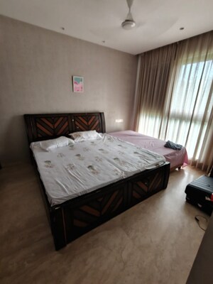 Bedroom in 2 BHK Apartment at Hiranandani Castle Rock, Powai – for Rent