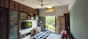 Master Bedroom in 2 BHK Apartment at Mayfair Housing Hillcrest, Vikhroli West – for Rent