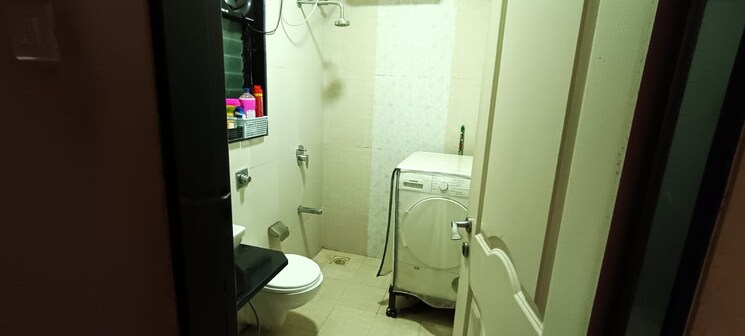Bathroom, mayfair-housing-hillcrest 2 Bedroom 700 Sq.Ft. Apartment In Vikhroli West Mumbai 9520961