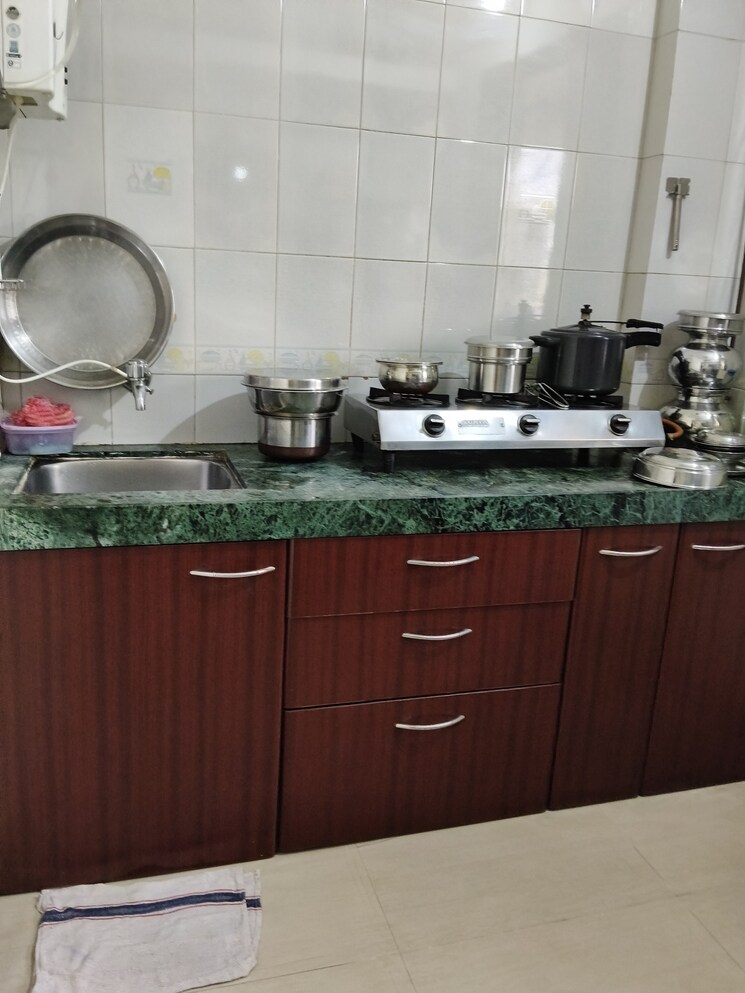 Kitchen, parishram-chs 1 RK 225 Sq.Ft. Apartment In Santacruz East Mumbai 9521035