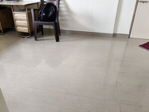 Parking in 1 RK Apartment at Parishram CHS, Santacruz East – for Rent