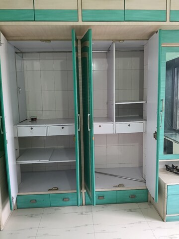  2 BHK Apartment at Cosmos Heritage, Manpada – for Sale