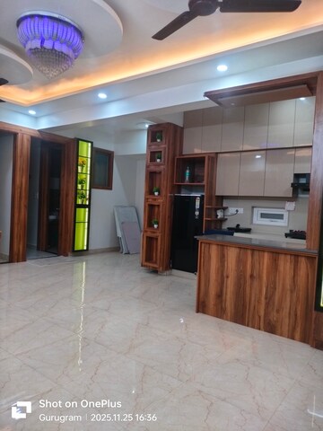 Living Room in 2 BHK Builder Floor at Sector 14 – for Rent