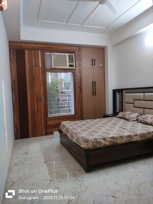 Bedroom in 2 BHK Builder Floor at Sector 14 – for Rent