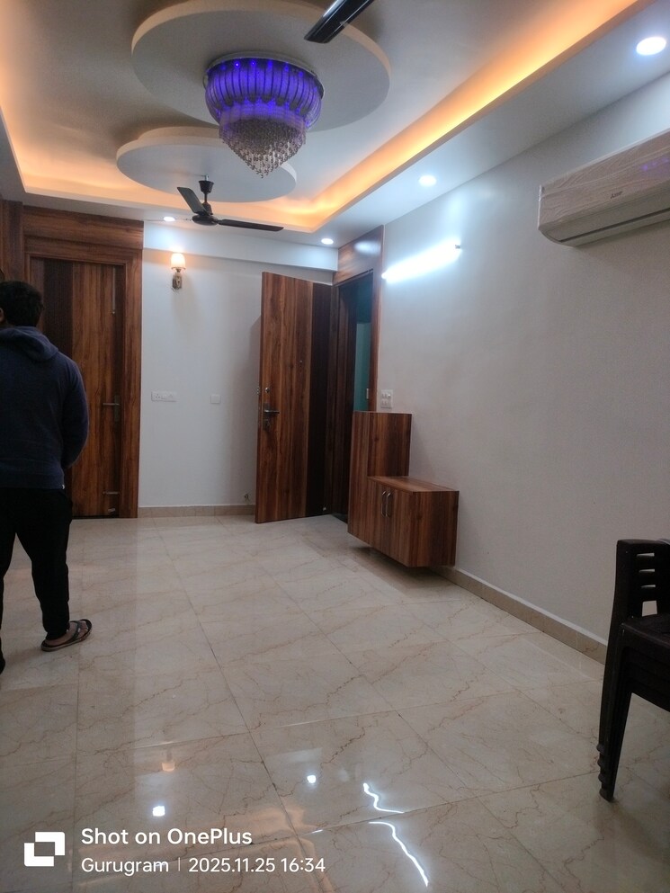 Living Room, sector 14 2 Bedroom 1300 Sq.Ft. Builder Floor In Sector 14 Gurgaon 9521043