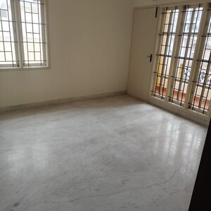 2 BHK Apartment For Rent in Kausar Manzil Shivaji Nagar, Hkp Road