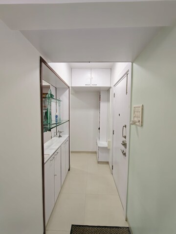 2 BHK Apartment For Rent in Vaibhav Apartment Dadar, Dadar West