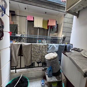 Team Area in 1 BHK Builder Floor at Saket – for Rent