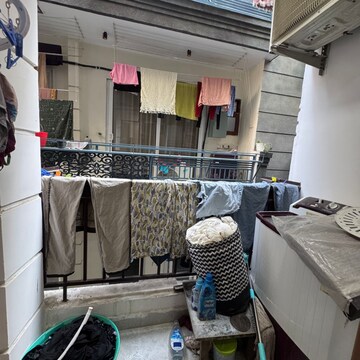 Team Area in 1 BHK Builder Floor at Saket – for Rent