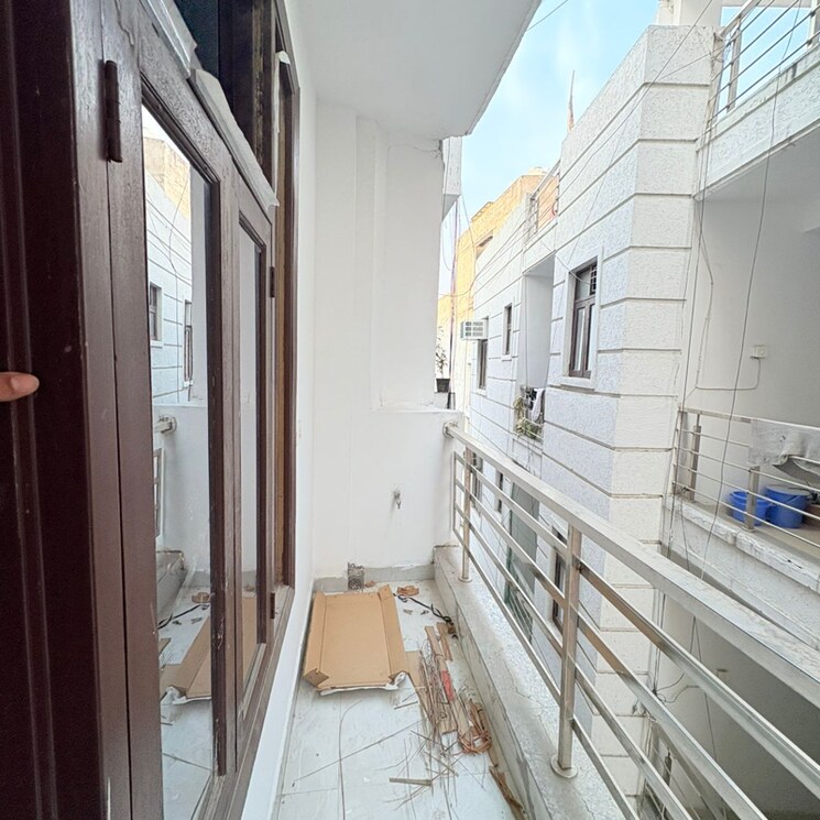 Balcony, saket 1 Bedroom 600 Sq.Ft. Builder Floor In Saket Delhi 9521064