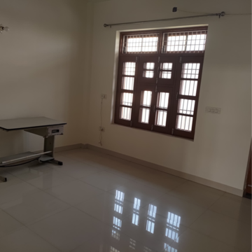 Room in 3 BHK Villa at Sector 02 – for Rent
