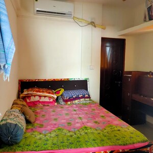 Bedroom in 1 BHK Apartment at Koregaon Park – for Rent