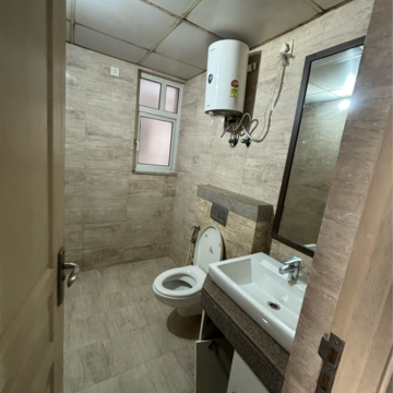 Bathroom in 3 BHK Apartment at Experion The Heart Song, Sector 108 – for Rent
