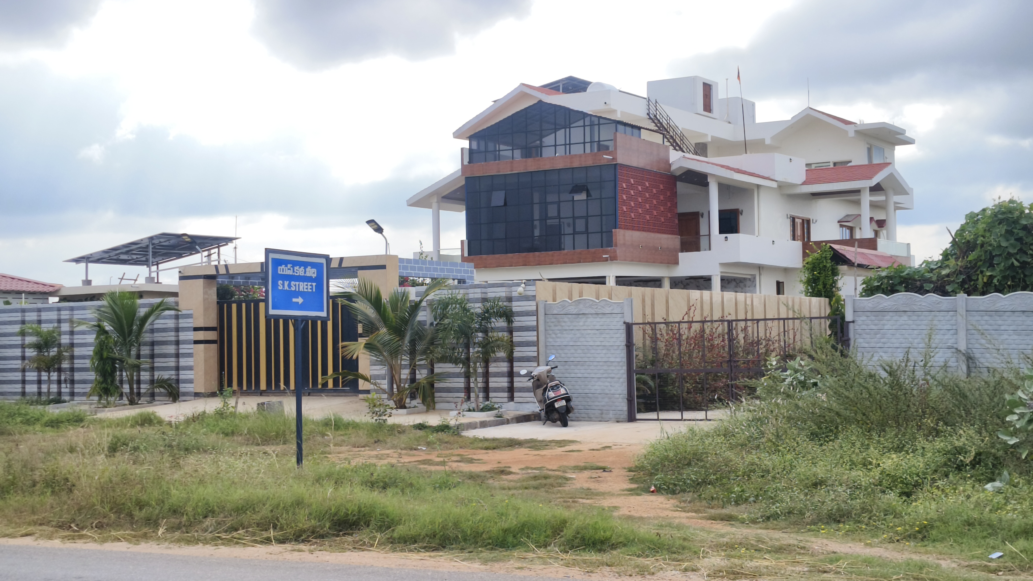 1.5 BHK Apartment For Rent in Brigade El Dorado