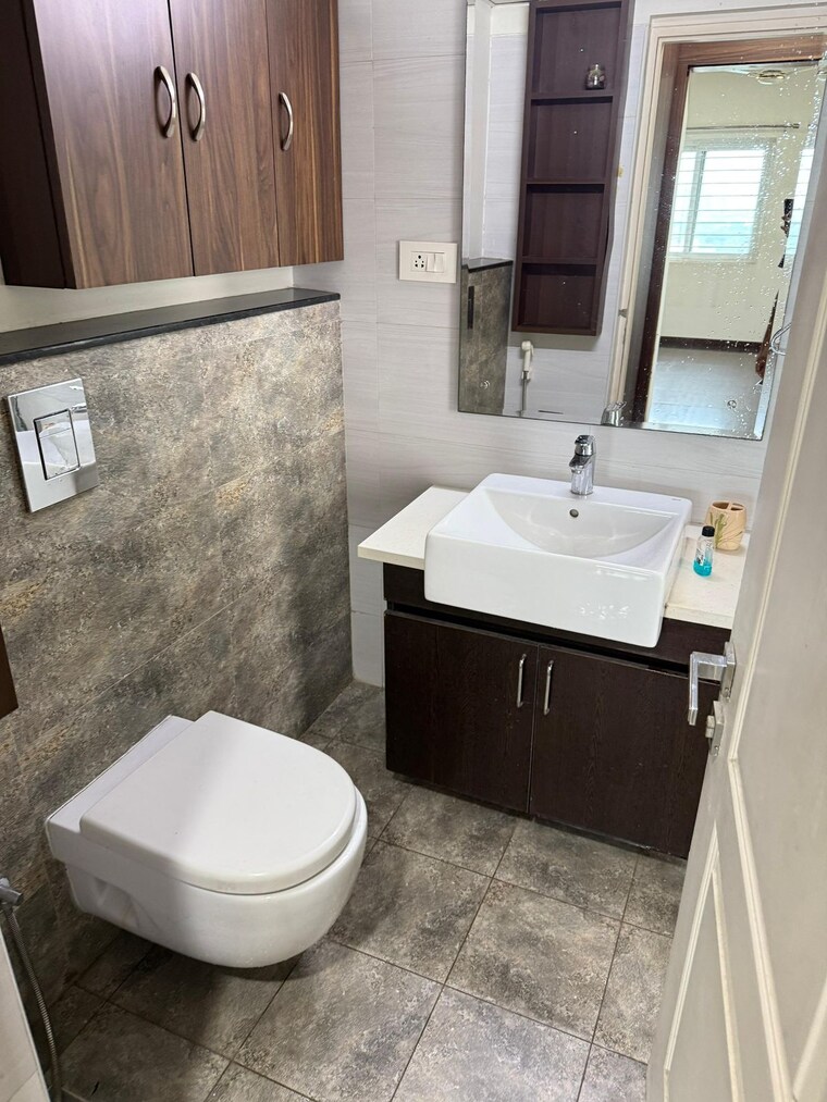 Bathroom, aparna-sarovar-grande 3 Bedroom 1800 Sq.Ft. Apartment In Nallagandla Hyderabad 9521134