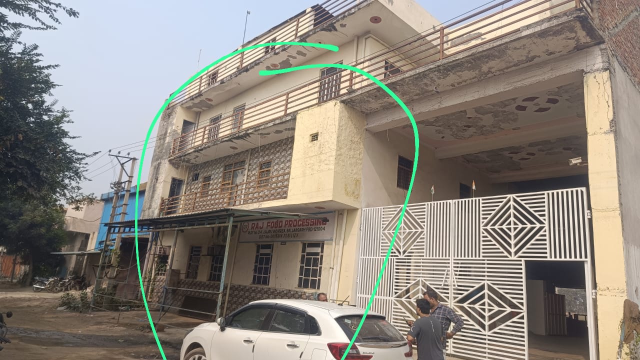 Warehouse For Sale in Sector 24