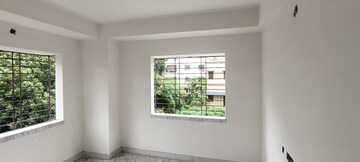 Room in 2 BHK Apartment at Kaikhali – for Sale