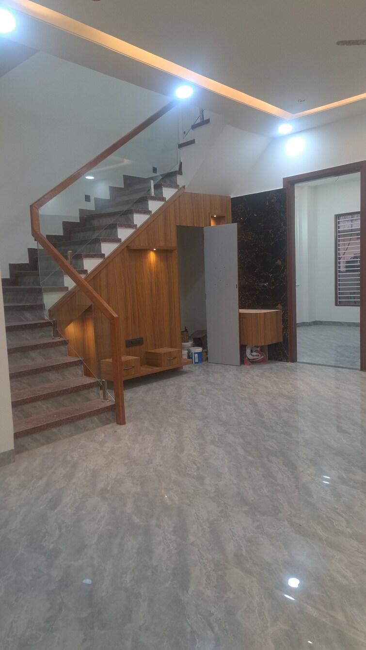 Cover Image, kalwar road 4 Bedroom 3200 Sq.Ft. Independent House In Kalwar Road Jaipur 9521301